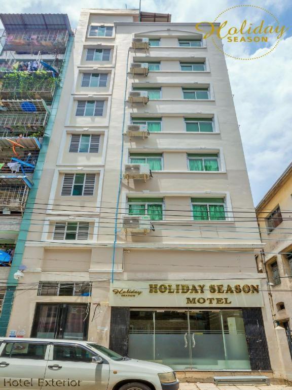 Holiday Season Motel Yangon Esterno foto